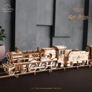 Poudlard-Express-Hogwarts-Express-Harry-Potter-puzzle-3d-bois-wooden-model-kit-mykitdiy train locomotive