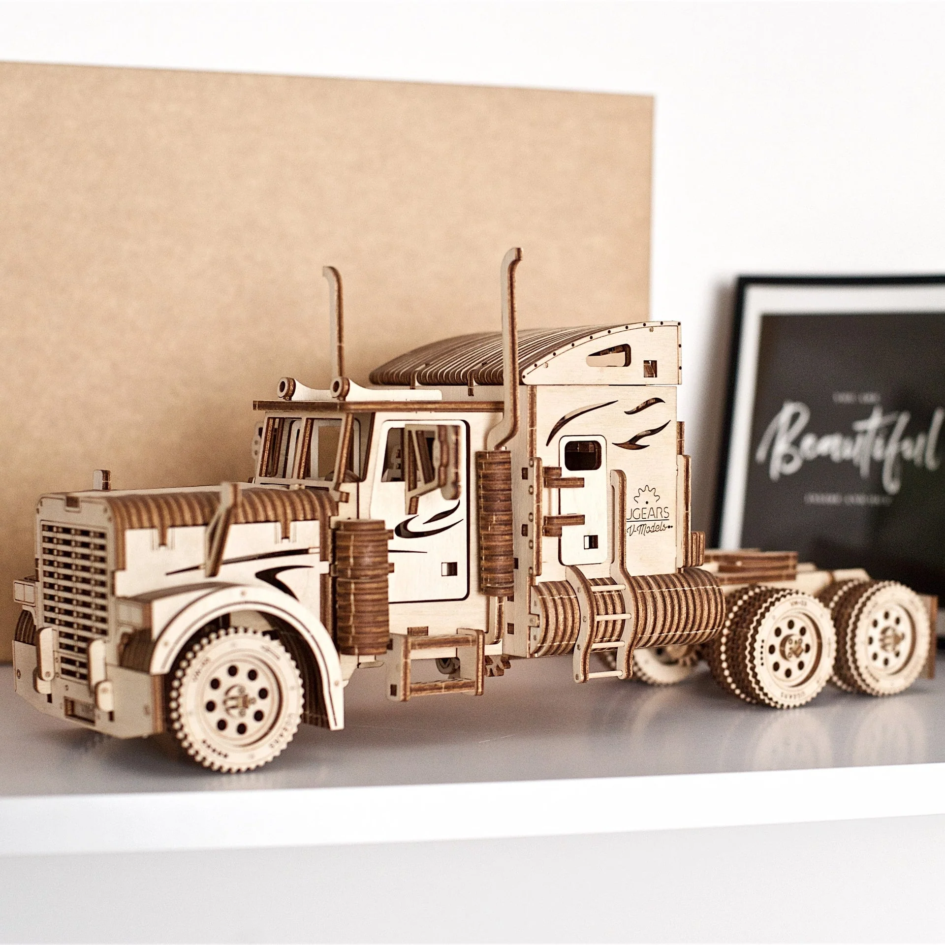 Camion Heavy Boy Truck VM 03 - UGEARS